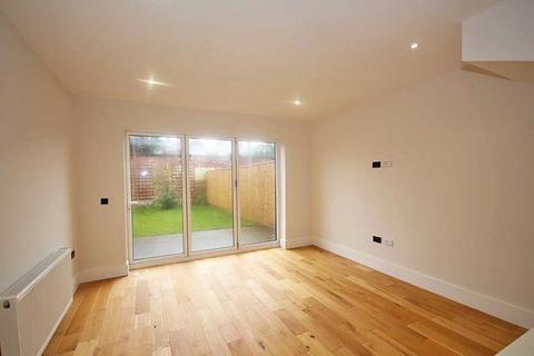 undefined, Welholme Avenue, Grimsby DN32