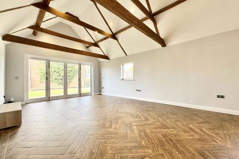 2 bedroom barn conversion to rent, Wells Road, Healing DN41