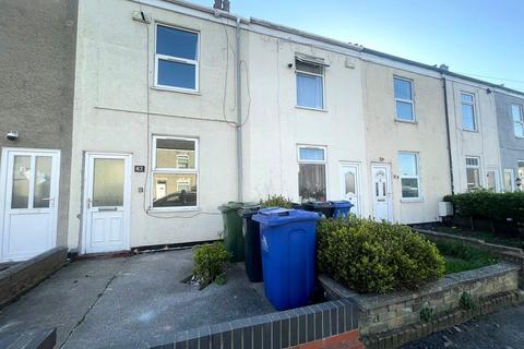 3 bedroom terraced house to rent, Macaulay Street, Grimsby DN31