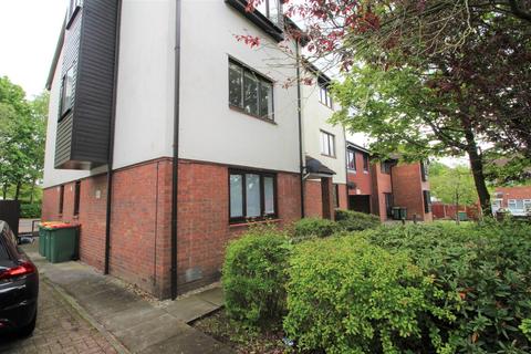 2 bedroom flat to rent, Haighton Court, Fulwood PR2
