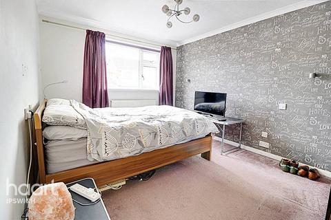 136 Lanercost Way, Ipswich, IP2 9DP