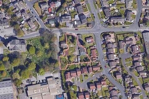 Land for sale, Brayshaw Fold, Low Moor, Bradford, West Yorkshire, BD12