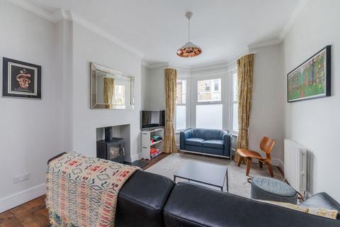 17 Worlingham Road, London, SE22 9HD
