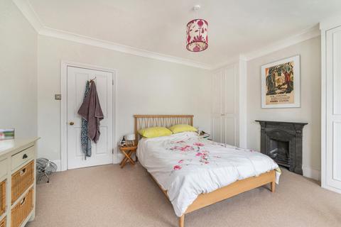 17 Worlingham Road, London, SE22 9HD