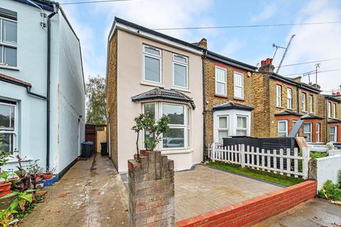 4 bedroom semi-detached house for sale - Portman Road, Kingston Upon Thames, KT1