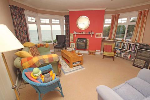 2 bedroom flat for sale, South Cliff, Eastbourne, BN20 7AF