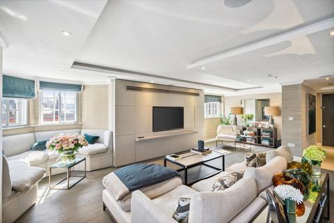 3 bedroom apartment to rent, New Cavendish Street, London, W1W