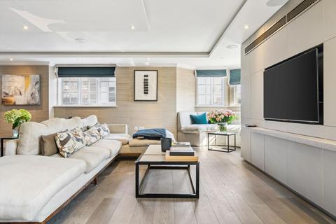 3 bedroom apartment to rent, New Cavendish Street, London, W1W