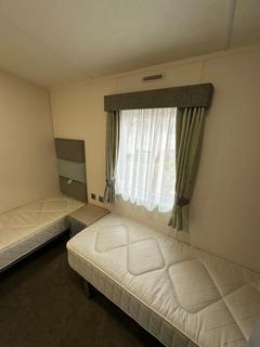 2 bedroom lodge for sale, Perowne Way Sandown