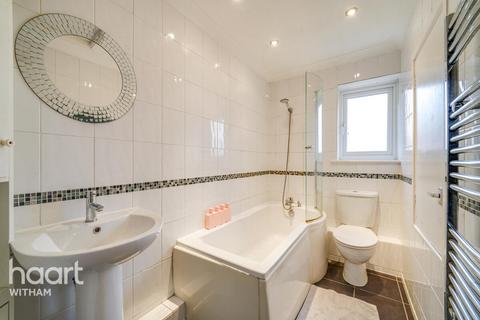58 Falklands Road, Burnham-on-crouch, CM0 8SN