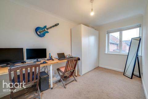 58 Falklands Road, Burnham-on-crouch, CM0 8SN