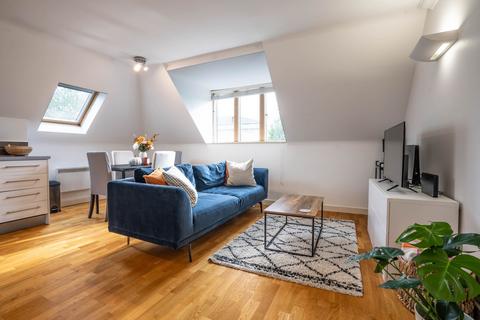 2 bedroom apartment for sale - Newmarket Road, Cambridge, CB5