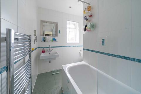 102a Tudor Drive, Morden, SM4 4PF