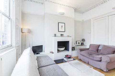1 bedroom flat for sale, Richmond Avenue, London