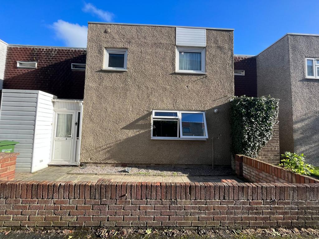 Longs Walk, Portsmouth, PO1 3 bed terraced house for sale £240,000