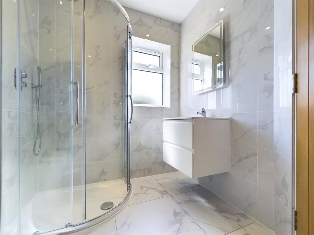 Ensuite Shower