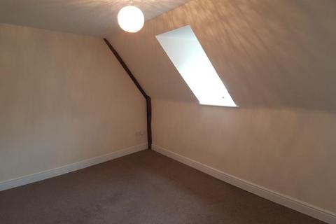 2 bedroom flat to rent, Sun Lane, Newmarket, Suffolk, CB8 8EA