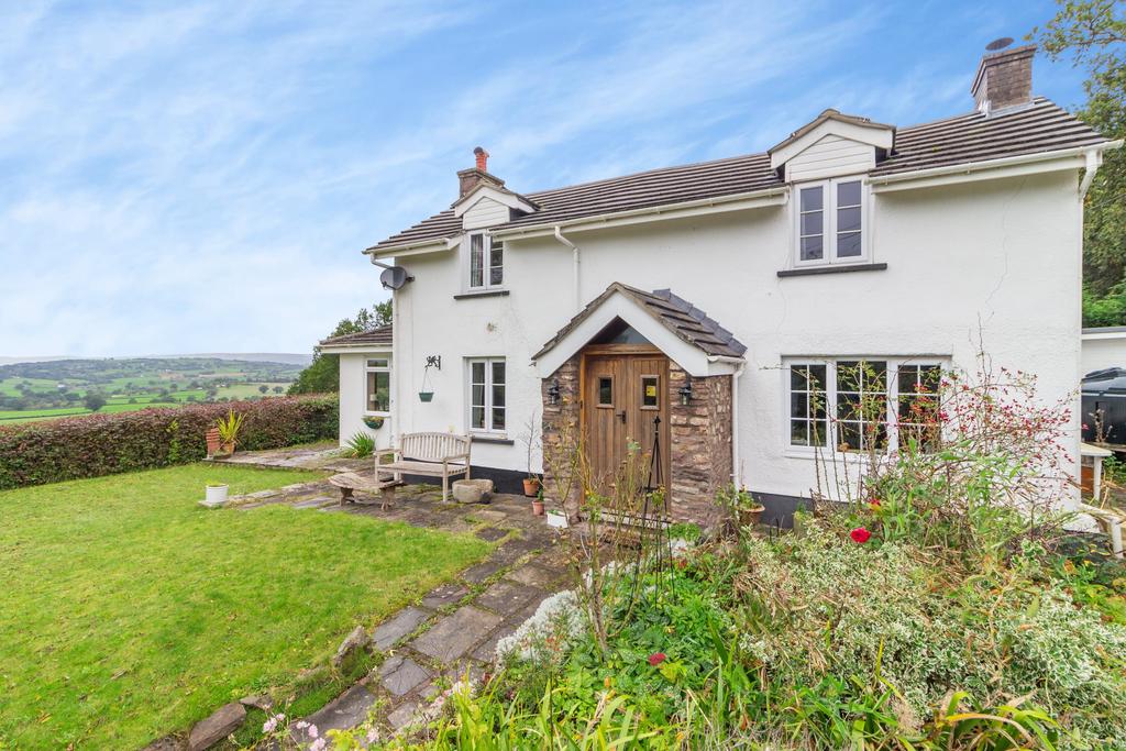 Raglan 3 bed detached house for sale £650,000