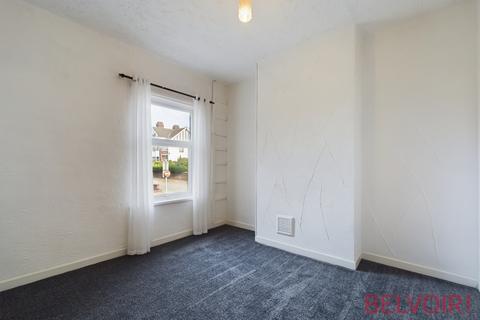 2 bedroom terraced house to rent, Moorland Road, Burslem, Stoke-on-Trent, ST6
