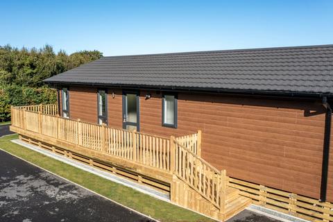 2 bedroom lodge for sale - Conwy Conwy