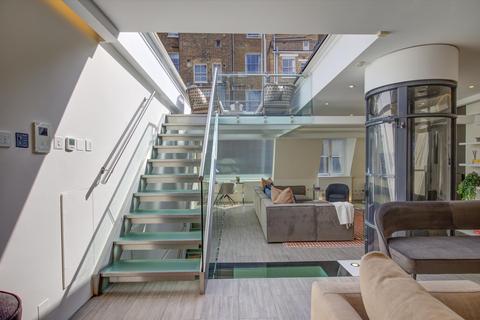 4 bedroom terraced house to rent, Elvaston Mews, South Kensington, London, SW7