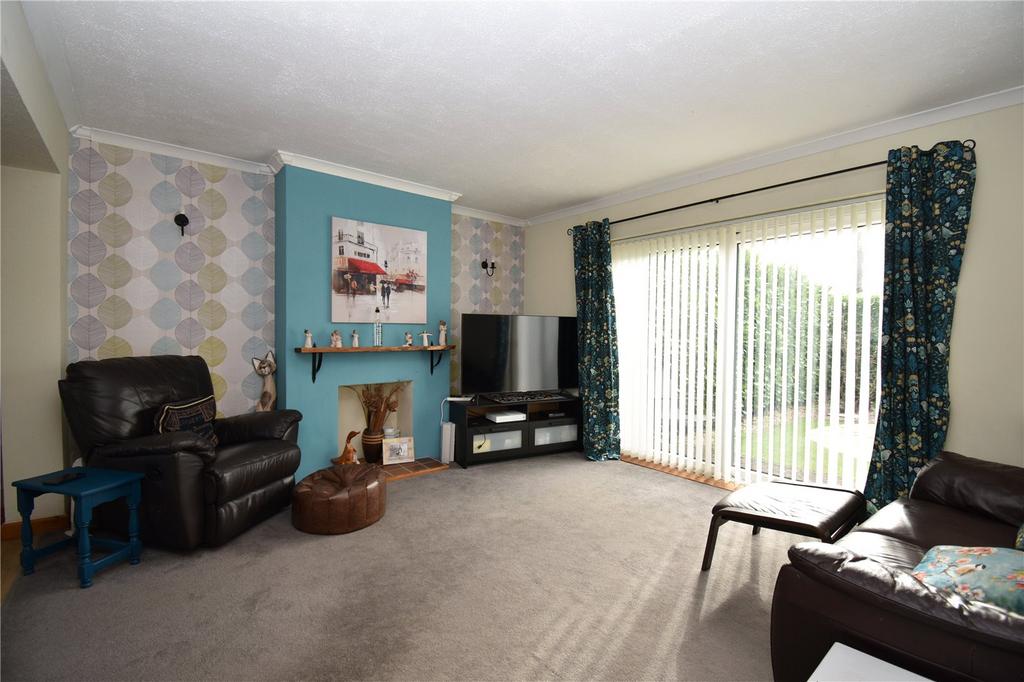 Bell Orchard Curry Rivel 3 bed semidetached house to rent £1,200