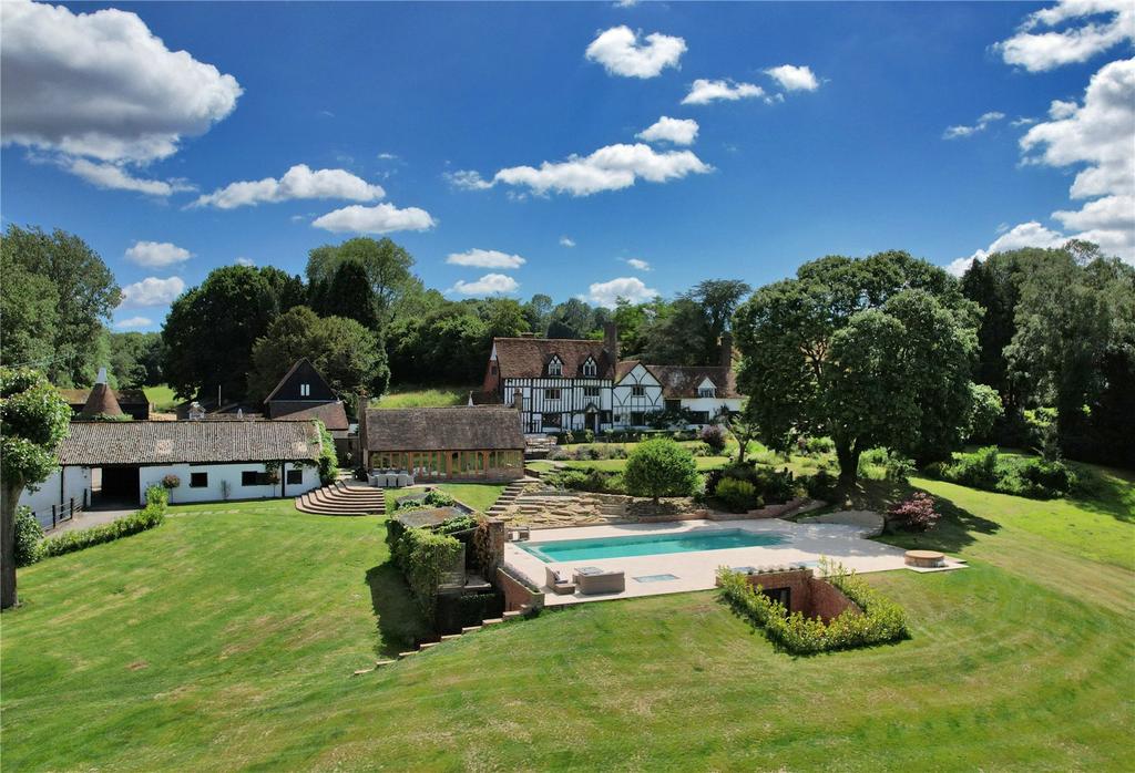 Cowden, Edenbridge, Kent, TN8 5 bed equestrian property for sale £