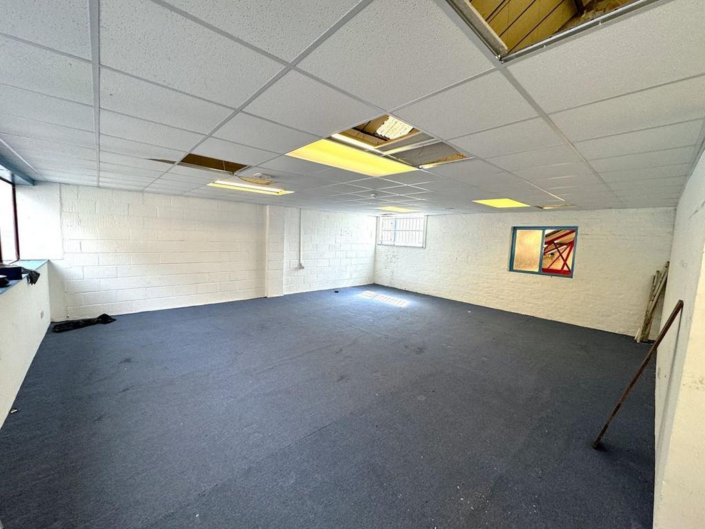 Unit 3 Acton Vale Industrial Park 9.jpg
