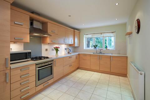 5 Birklands, Storrington, Pulborough, RH20 4BF