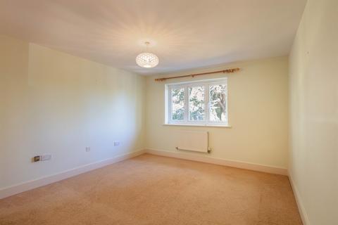 5 Birklands, Storrington, Pulborough, RH20 4BF