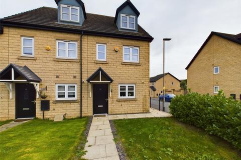 3 bedroom end of terrace house for sale, New Road, Denholme, Bradford, West Yorkshire, BD13