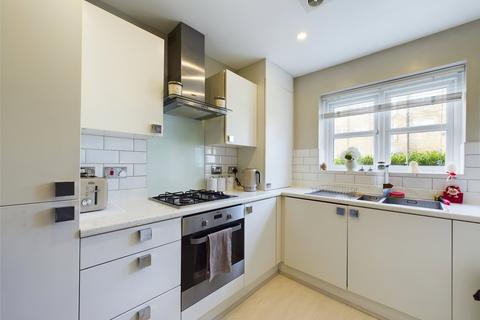 3 bedroom end of terrace house for sale, New Road, Denholme, Bradford, West Yorkshire, BD13