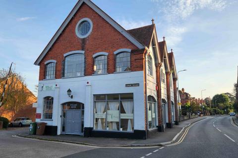 Office to rent, Wallingford