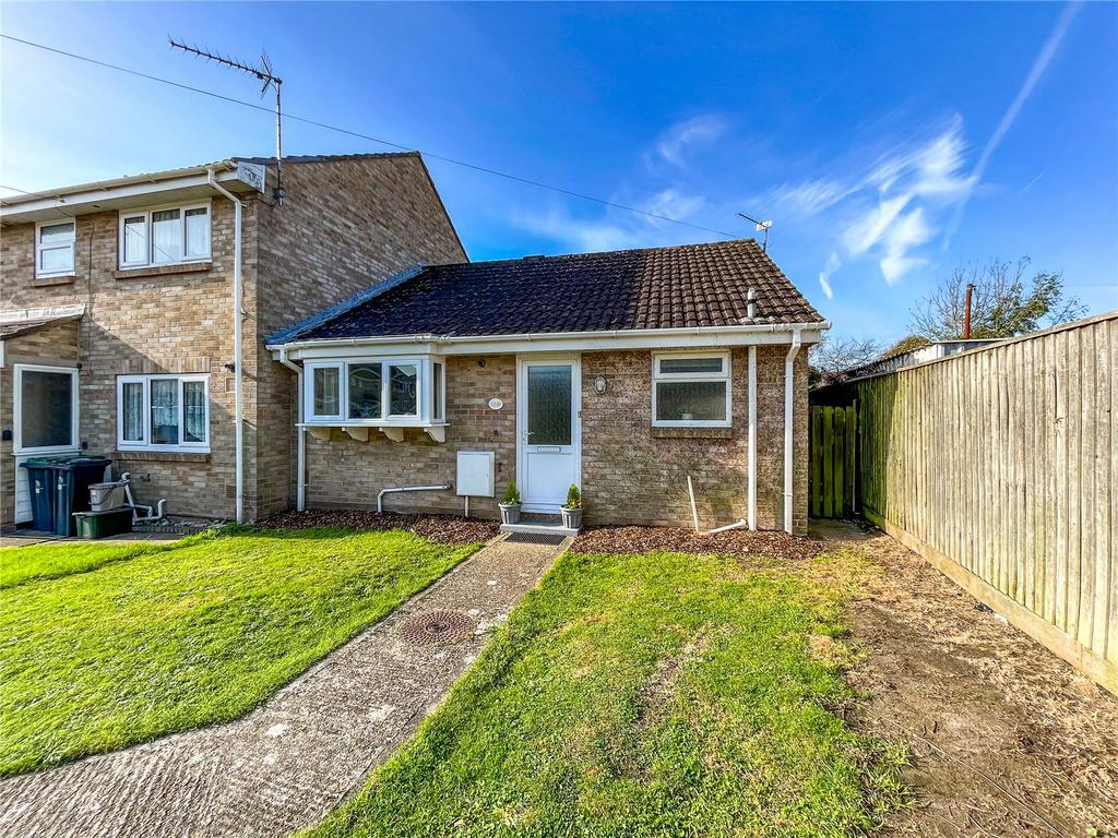 Bingham Close, Christchurch, Dorset, BH23 2 bed bungalow for sale £