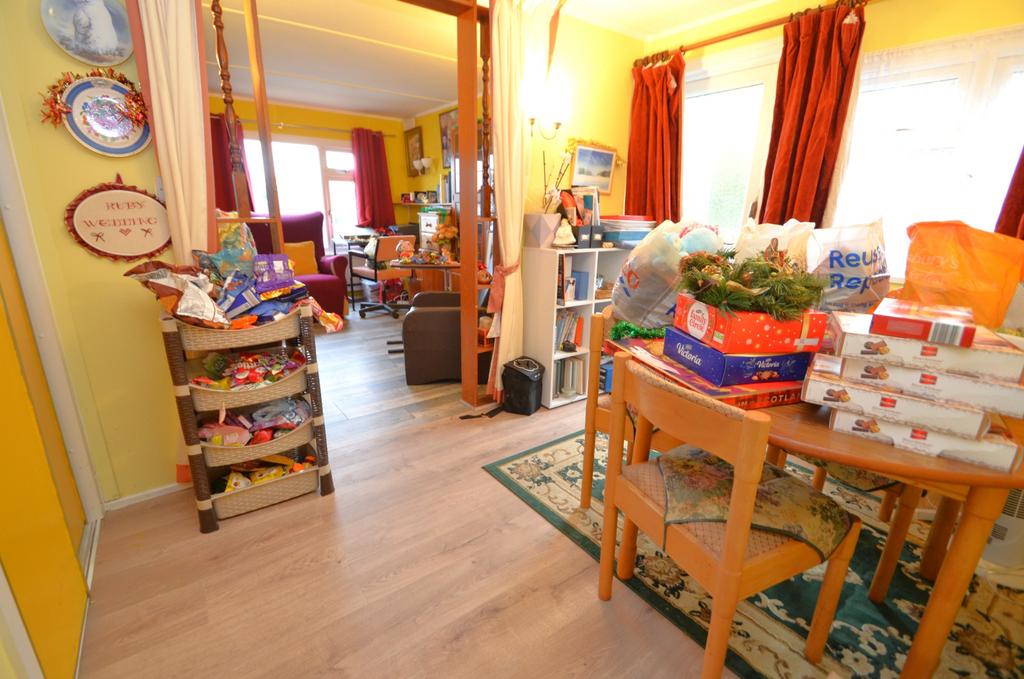 Otter Valley Park, Honiton EX14 2 bed park home for sale £165,000