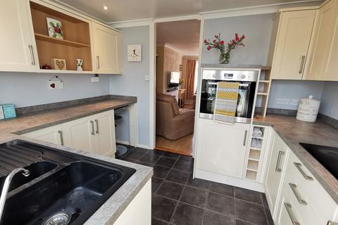 79 Garden Close, Bungay, NR35 1JE