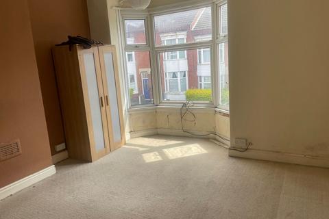 2 bedroom terraced house for sale, Wilberforce Road, Leicester