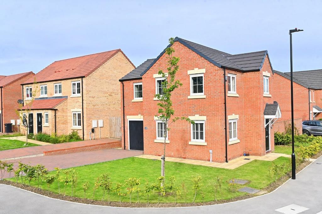 Off Leadhall Lane, (Redfearn Mews) Harrogate 4 bed detached house for ...