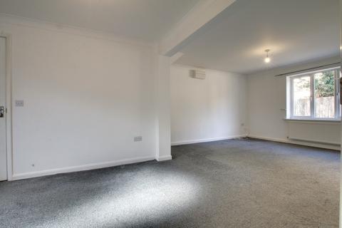 3 bedroom end of terrace house to rent, High Street, March