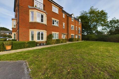 2 bedroom flat to rent, Jellicoe Drive, Sarisbury Green