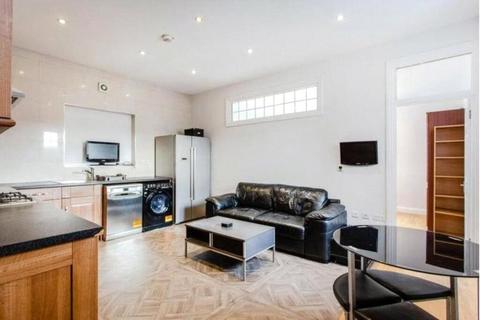 4 bedroom property to rent, Camden Road, Holloway, London, N7