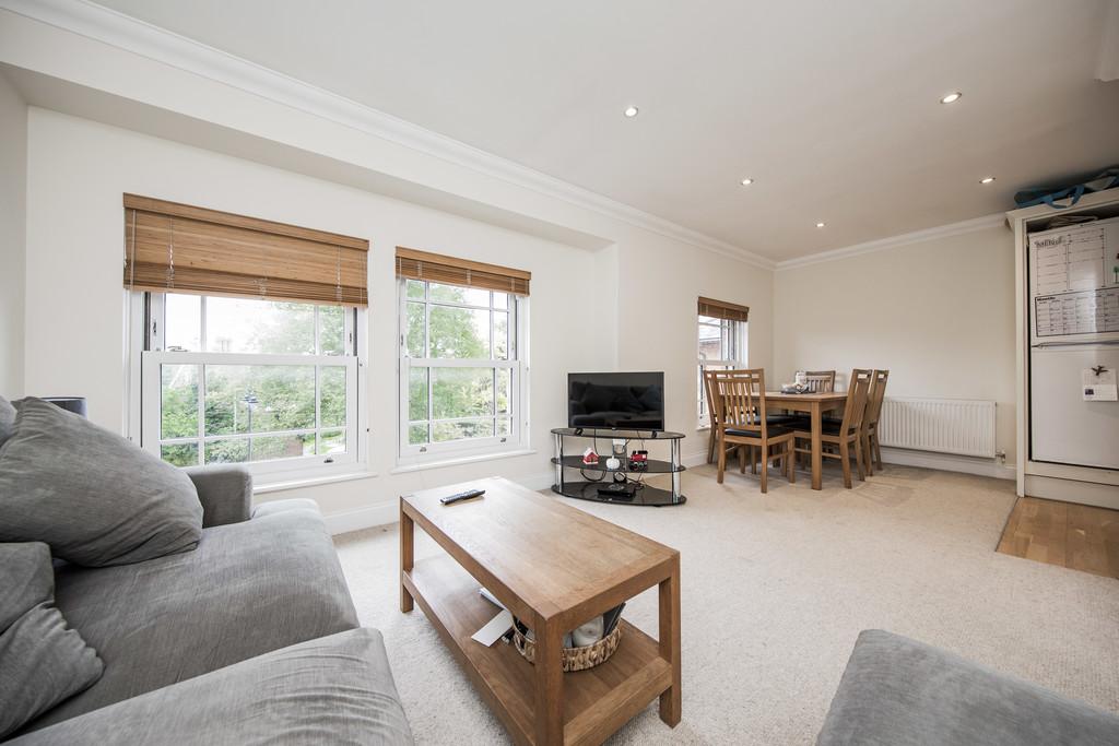 Bordyke, Tonbridge 2 bed apartment £275,000