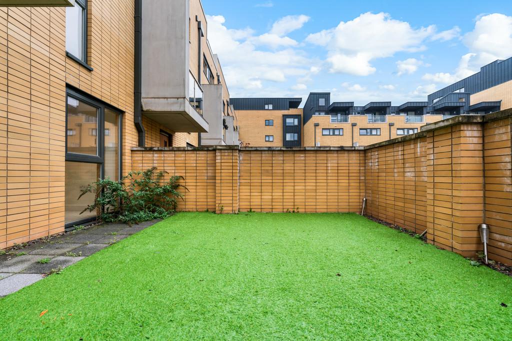 Francis Street, Cardiff Pointe, Cardiff 4 bed terraced house £500,000