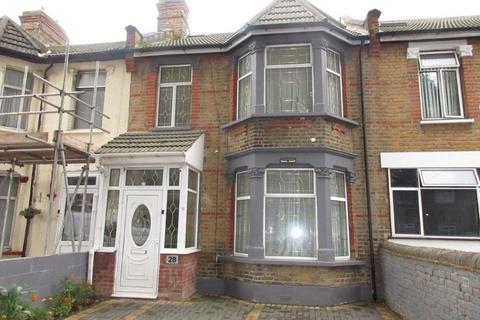 4 bedroom terraced house for sale, Grosvenor Road, Middlesex UB2