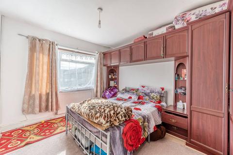 2 bedroom maisonette for sale, Kenton Lane, Kenton, Harrow, HA3