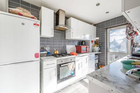 undefined, Kenton Lane, Kenton, Harrow, HA3