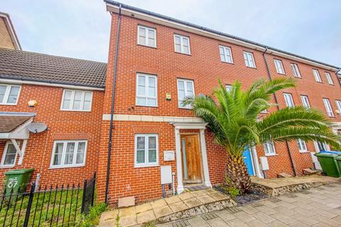 69 Battery Road, London, SE28 0JW