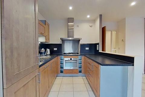 2 bedroom flat to rent, Meadowside Quay Square, Glasgow, G11