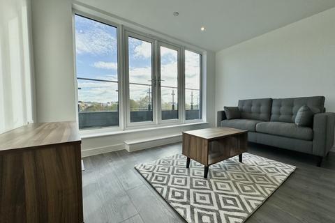 3 bedroom apartment to rent, Alexandra Park, Willow Road