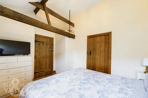 2 bedroom barn conversion for sale, Eversons Lane, Harleston